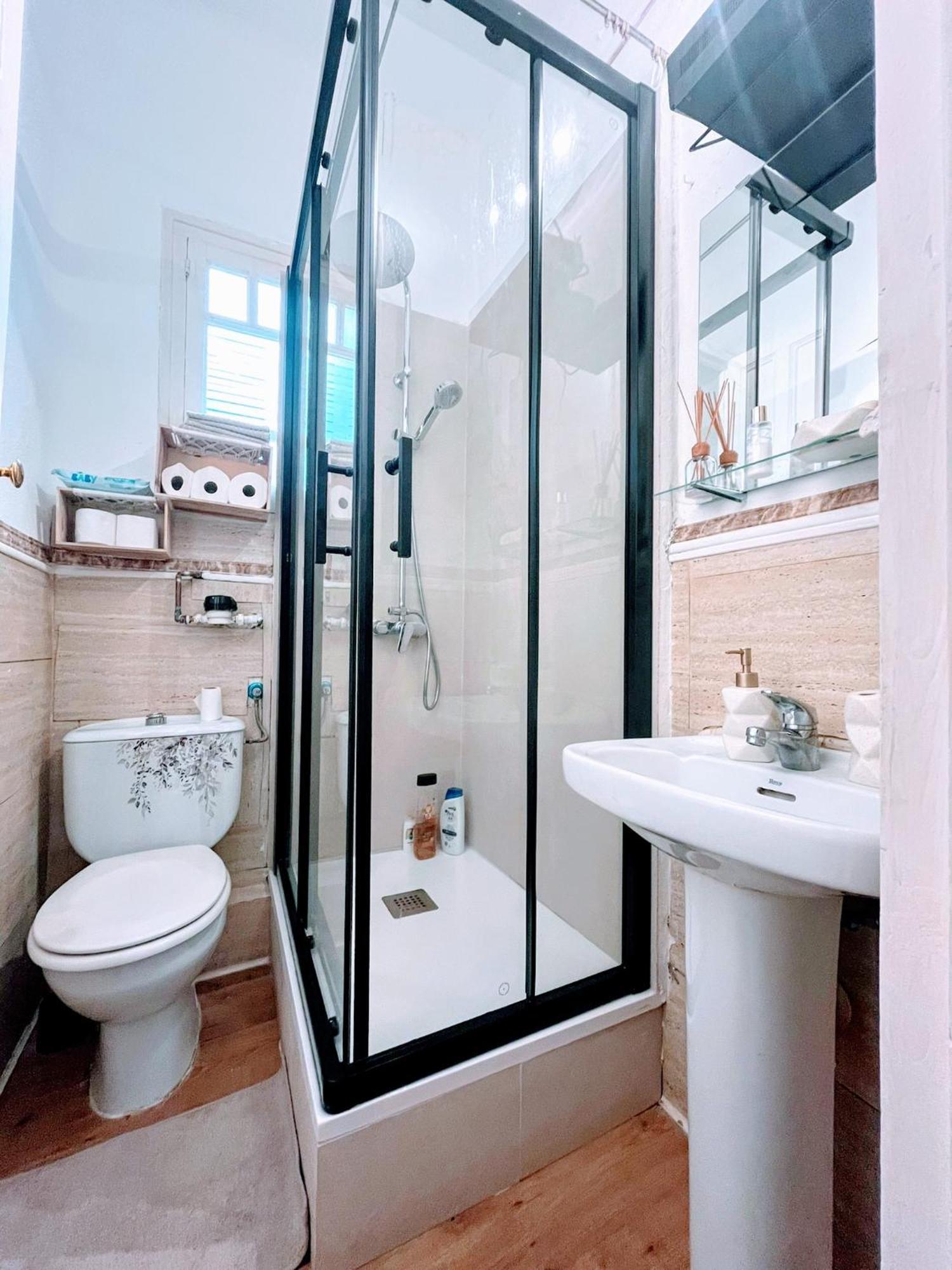 Piso En Chamberi 2 Habitaciones Madrid Ngoại thất bức ảnh
